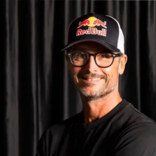Cédric  Dumont