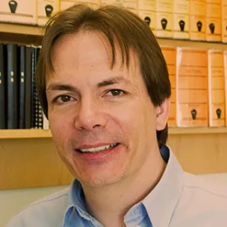 Evan  Eichler