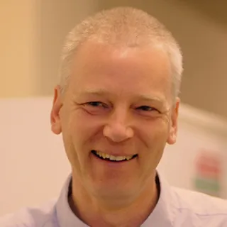 Andrew McKenzie