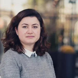 Asli Ayaz