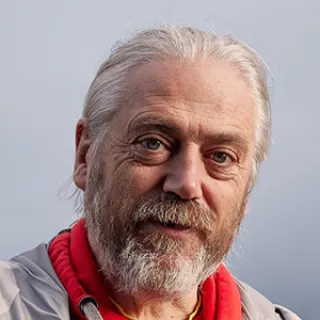 Mark  Blaxter