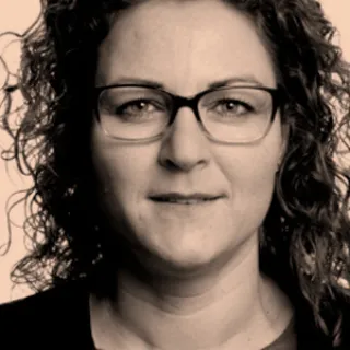 Debby van Riel