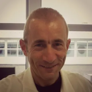 Lothar  Steidler