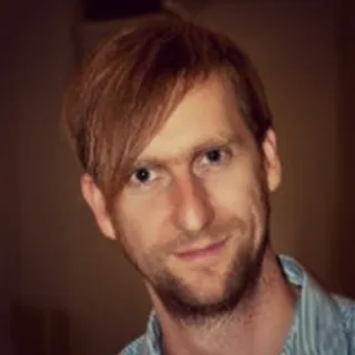 Luk  Cox