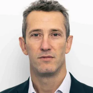 Neil  Ward