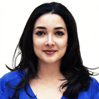 Scarlett Barker