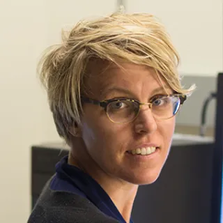 Lora Sweeney