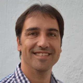 Volker  Thiel