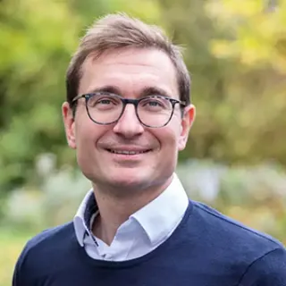 Tobias Erb