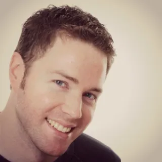 Tom  Henley