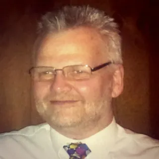 Mike  Furness